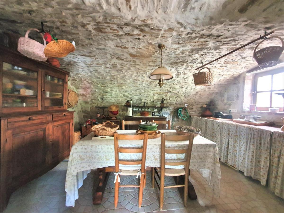 Mes Maisons Gardoises, Two Gites Sleeping 13 With Two Private Pools, Kids Room, Laundry, Disco, Free Wifi, Linen And Dog'S Are Welcome Gagnières Dış mekan fotoğraf