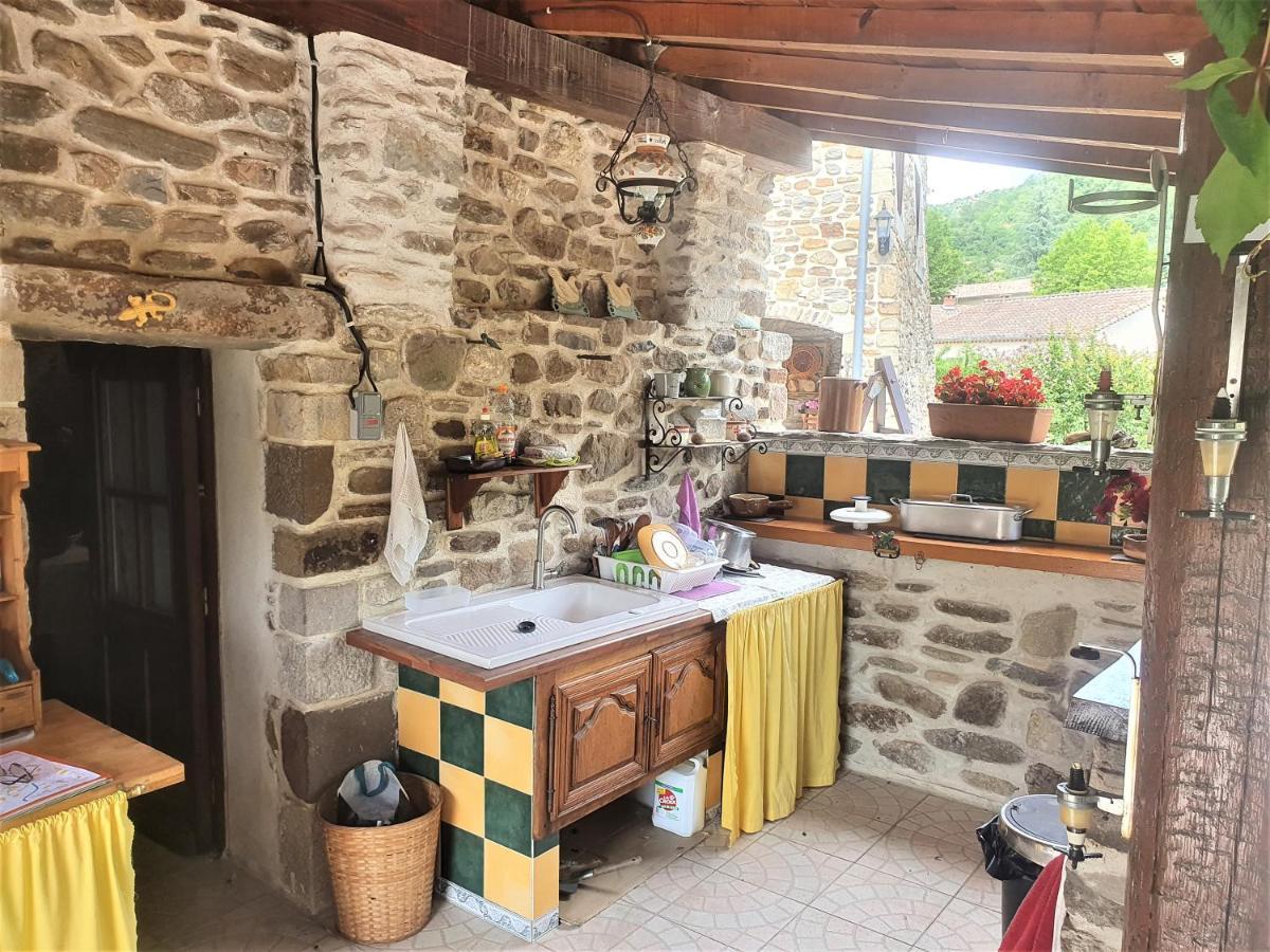 Mes Maisons Gardoises, Two Gites Sleeping 13 With Two Private Pools, Kids Room, Laundry, Disco, Free Wifi, Linen And Dog'S Are Welcome Gagnières Dış mekan fotoğraf