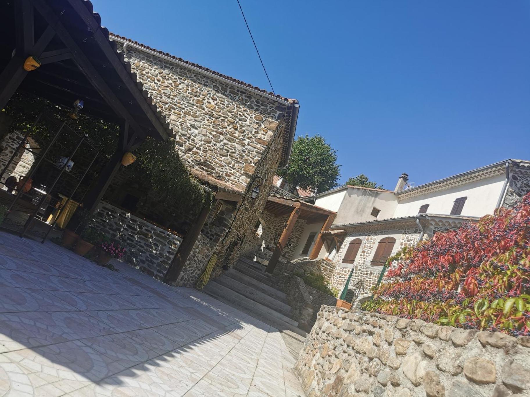 Mes Maisons Gardoises, Two Gites Sleeping 13 With Two Private Pools, Kids Room, Laundry, Disco, Free Wifi, Linen And Dog'S Are Welcome Gagnières Dış mekan fotoğraf