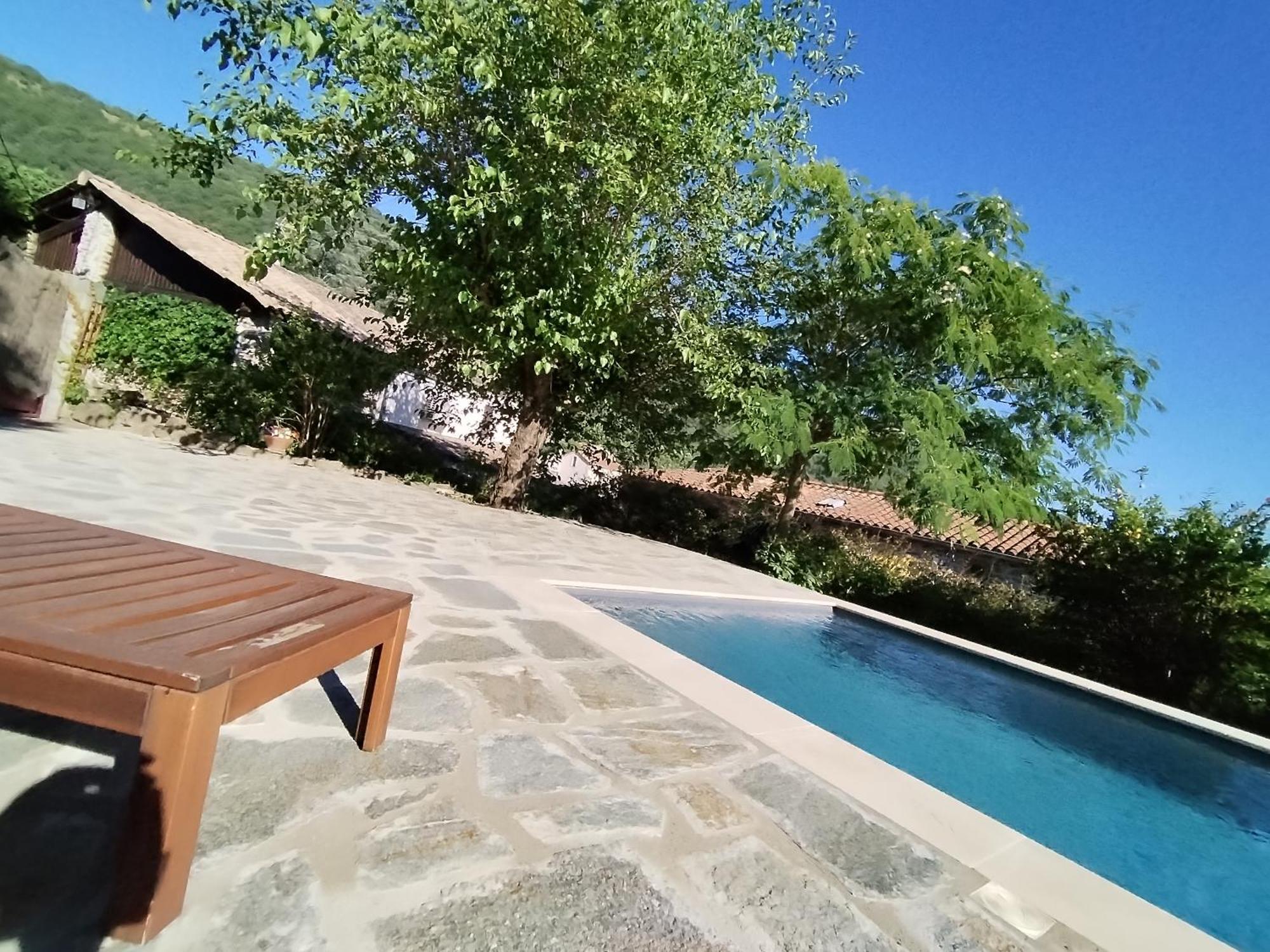 Mes Maisons Gardoises, Two Gites Sleeping 13 With Two Private Pools, Kids Room, Laundry, Disco, Free Wifi, Linen And Dog'S Are Welcome Gagnières Dış mekan fotoğraf