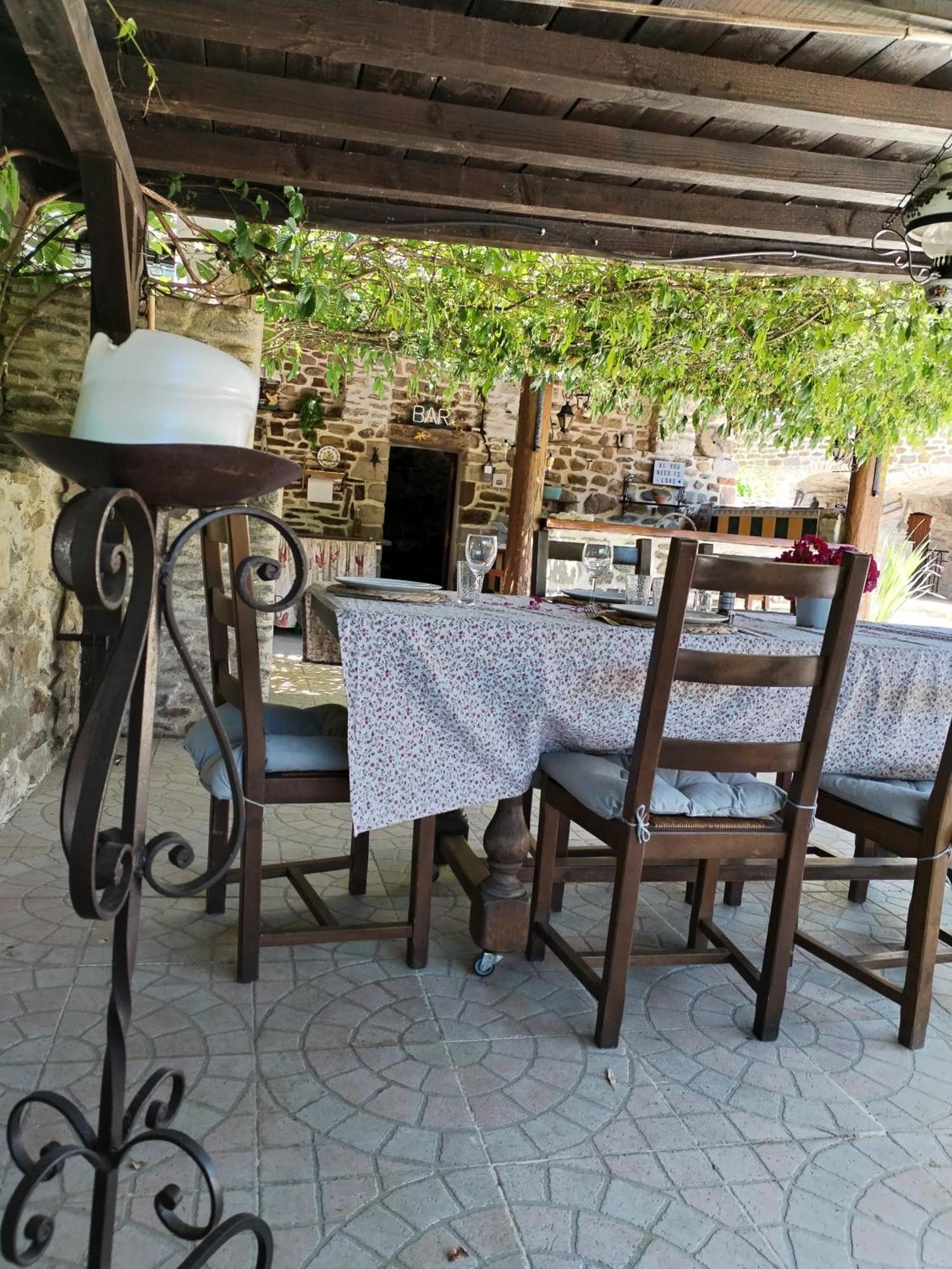 Mes Maisons Gardoises, Two Gites Sleeping 13 With Two Private Pools, Kids Room, Laundry, Disco, Free Wifi, Linen And Dog'S Are Welcome Gagnières Dış mekan fotoğraf