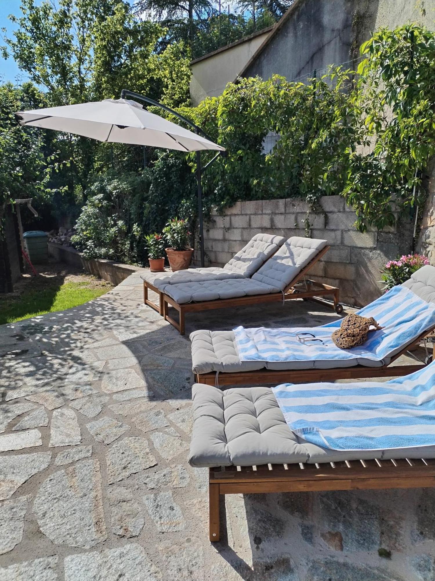 Mes Maisons Gardoises, Two Gites Sleeping 13 With Two Private Pools, Kids Room, Laundry, Disco, Free Wifi, Linen And Dog'S Are Welcome Gagnières Dış mekan fotoğraf